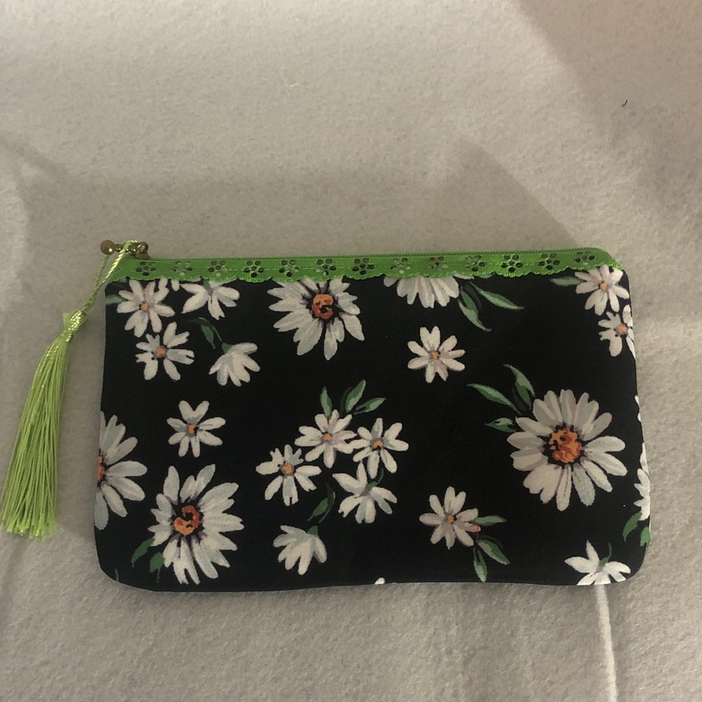 Elegant Floral Cosmetic Bag with Green Trim